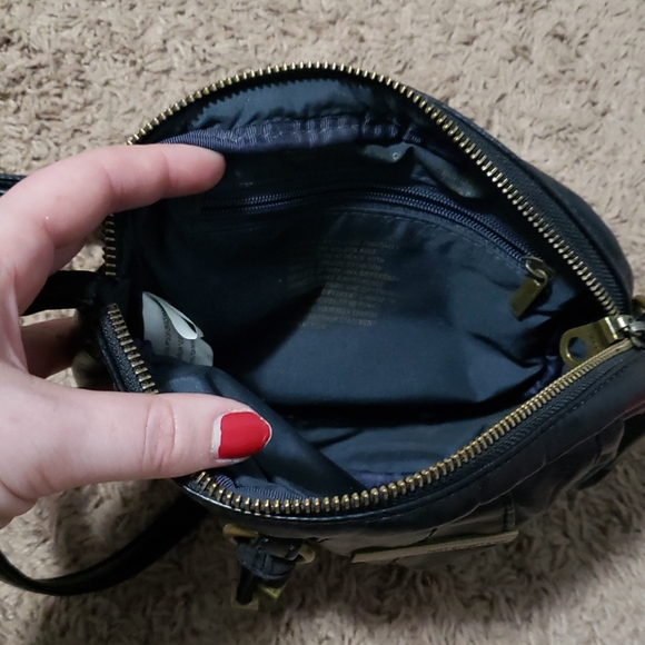 Matt and Nat cross body bag - Picture 2 of 2